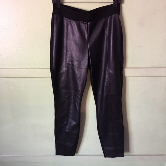 Bebe Moto Leggings 🖤 - Picture 3 of 6